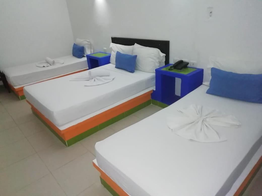 Hotel Guadaira Resort Melgar Ngoại thất bức ảnh